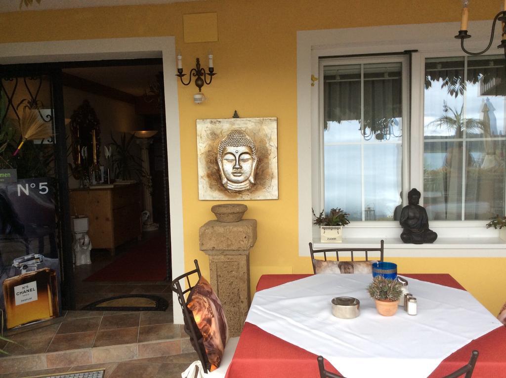 Villa Desiree - Hotel Garni - Adults Only 菲拉赫 外观 照片