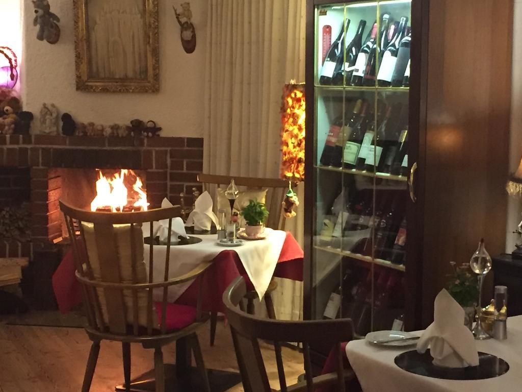 Villa Desiree - Hotel Garni - Adults Only 菲拉赫 外观 照片